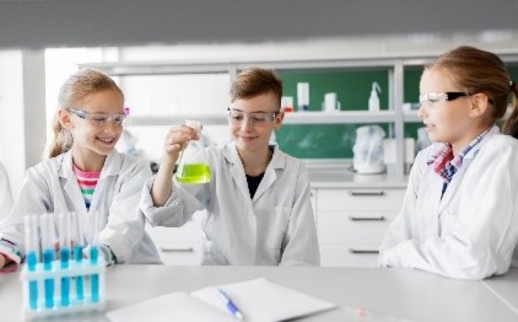 Schülerlabor Fotalia Dolgachov
